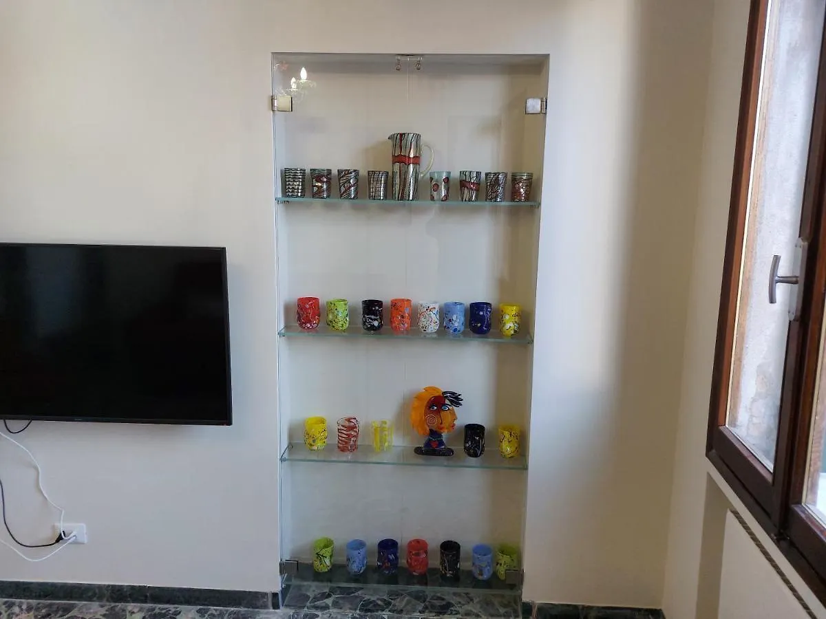 Apartment Residenza Donini In Venice Suite 1